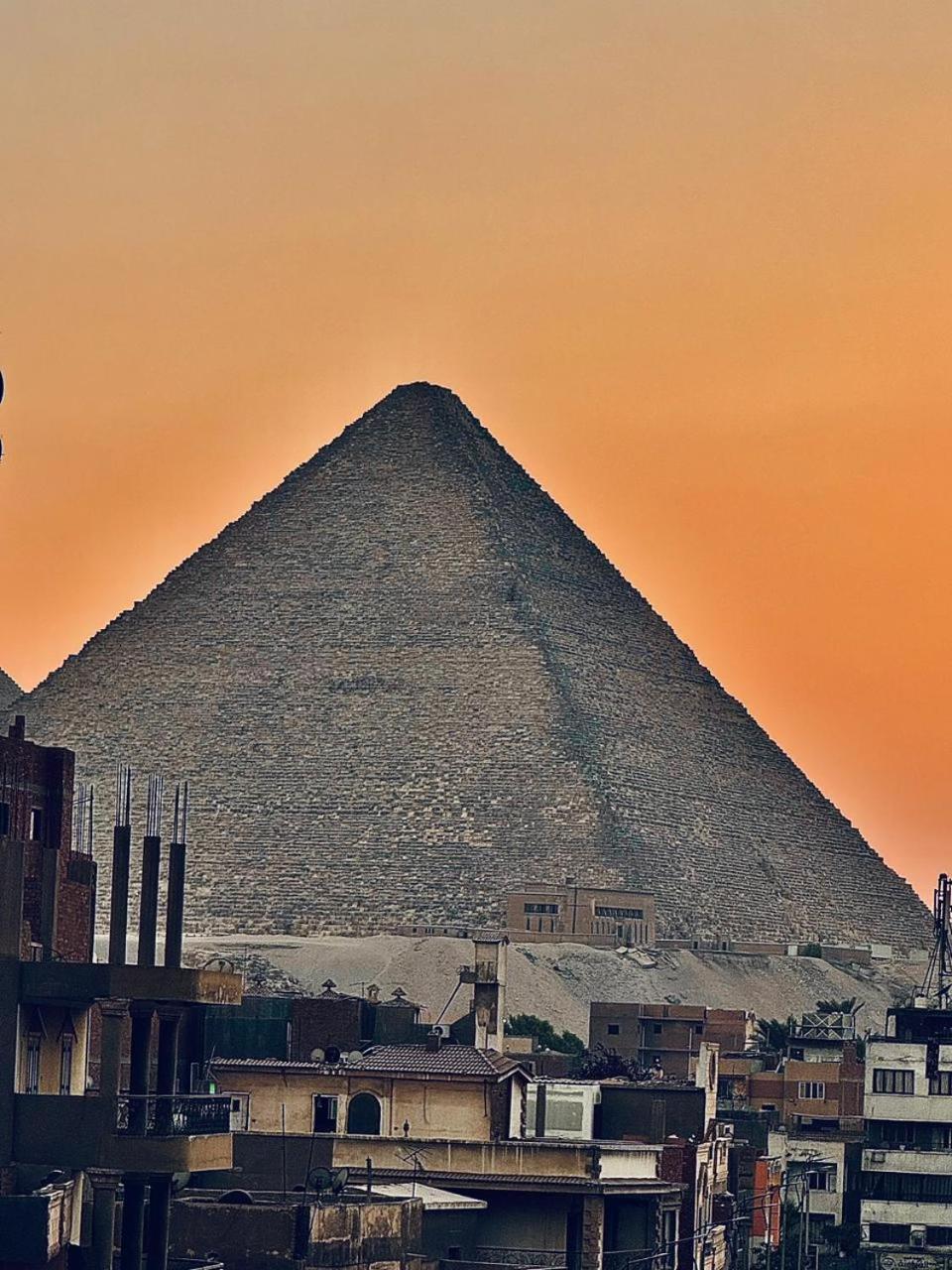 Khufu Pyramids Inn Nazlet el-Sîsi Exteriér fotografie