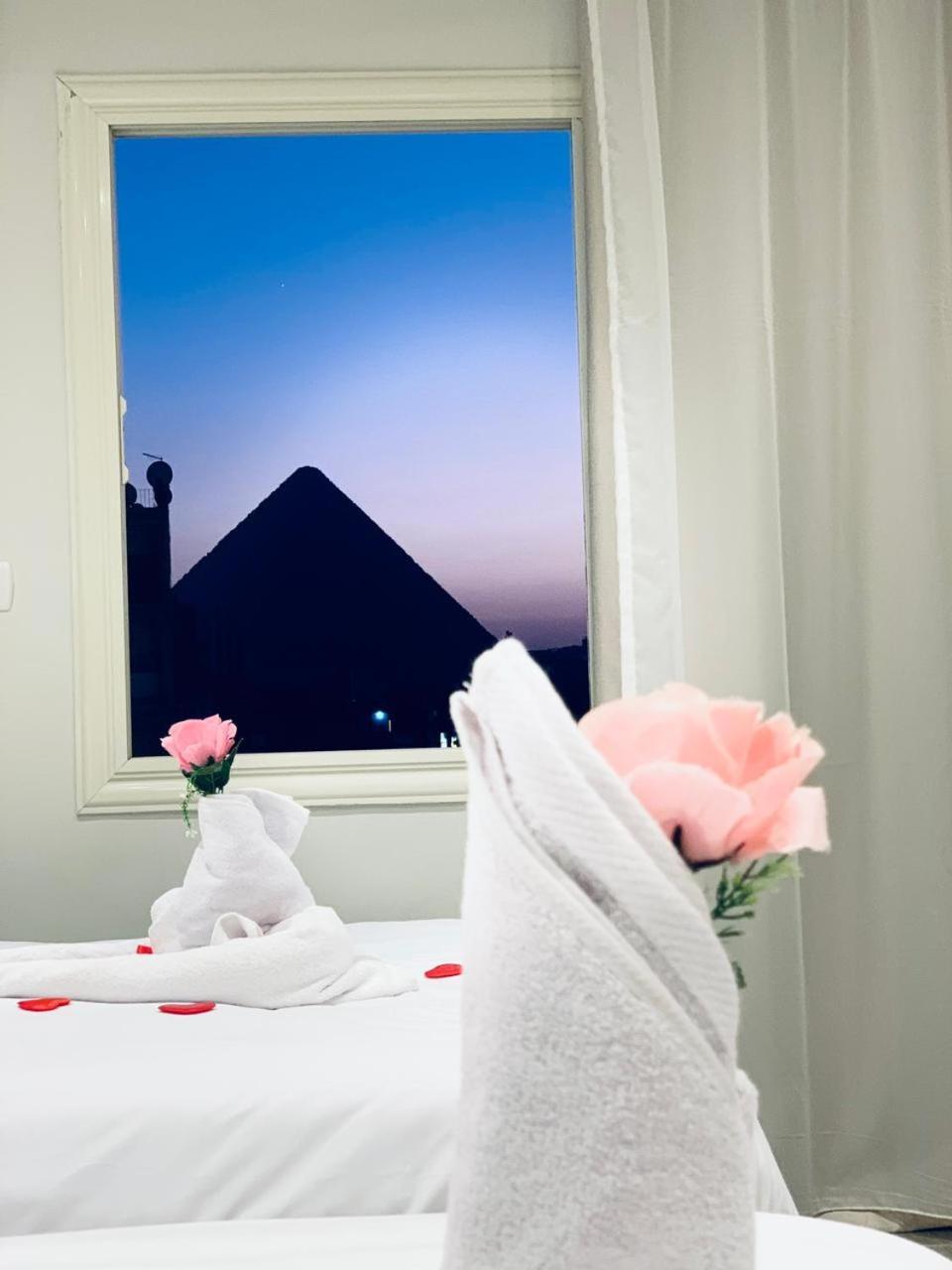 Khufu Pyramids Inn Nazlet el-Sîsi Exteriér fotografie